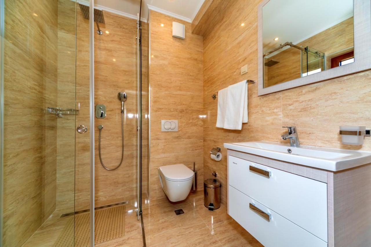 Luxury Apartments Queen Petrovac المظهر الخارجي الصورة
