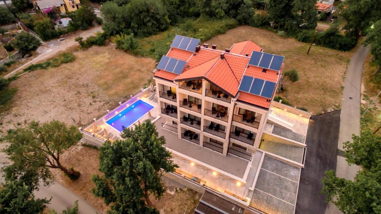 Luxury Apartments Queen Petrovac المظهر الخارجي الصورة